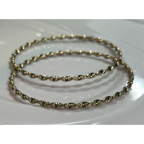 Set Of 4 VTG Rope Twist Gold Tone Bangle Bracelets Solid Stacking Estate - Picture 2 of 10